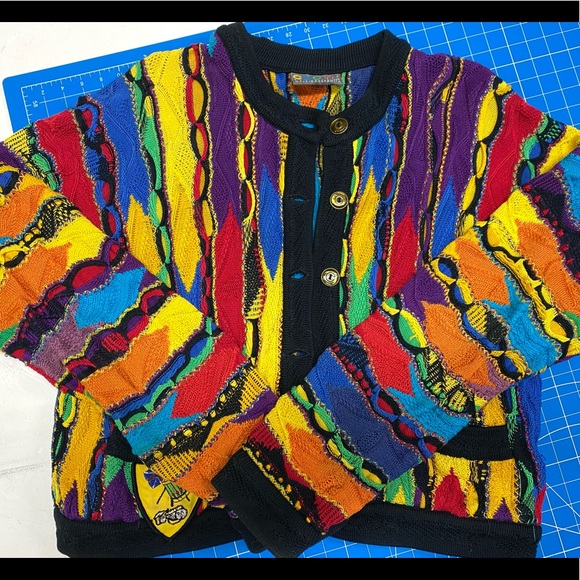 COOGI Sweaters - Fabulous! COOGI Cropped Cardigan Sweater-Small